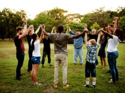 Simple Ways to Spread Happiness and Positivity